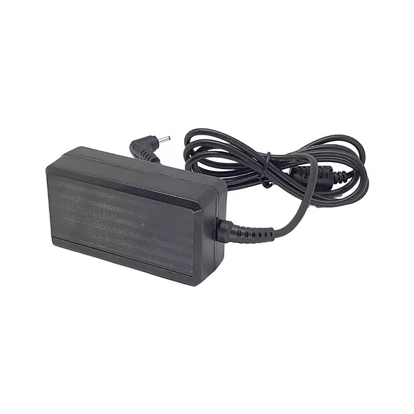 Cargador Para Portátil Lenovo Ideapad 5v 4a Punta 3.5 * 1.35 Mm